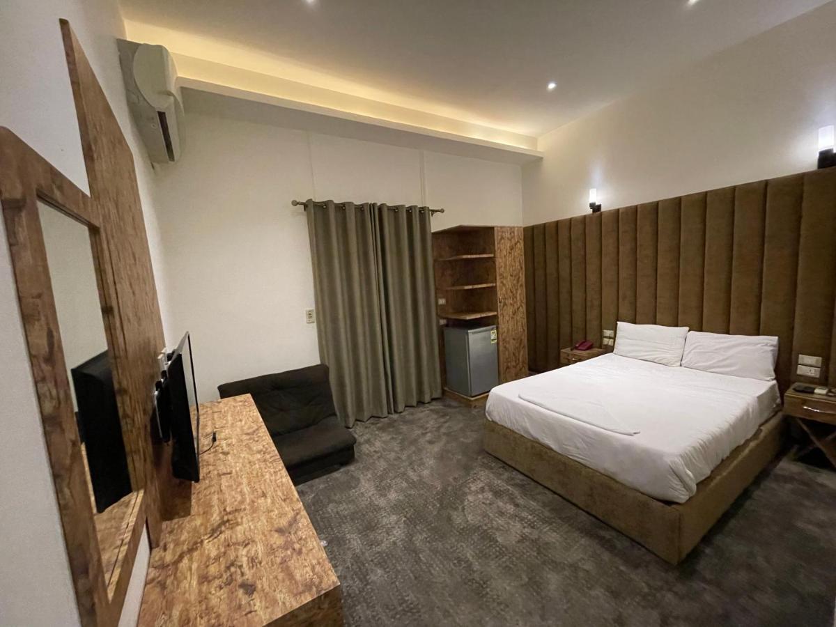 Valencia Ap Cairo Hotel Kültér fotó
